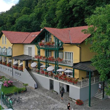 Gasthof-Pension Luger Wesenufer Dış mekan fotoğraf