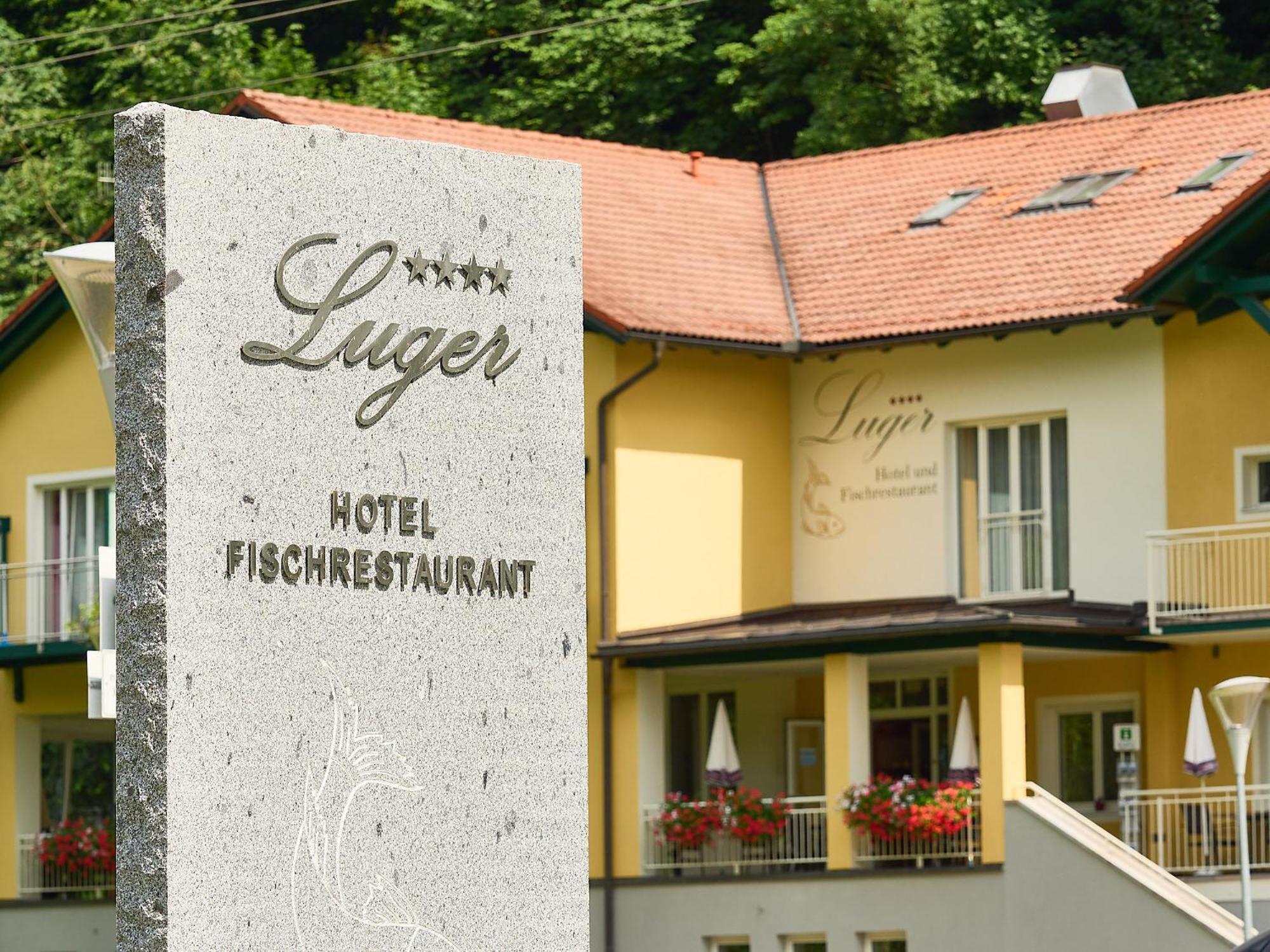 Gasthof-Pension Luger Wesenufer Dış mekan fotoğraf