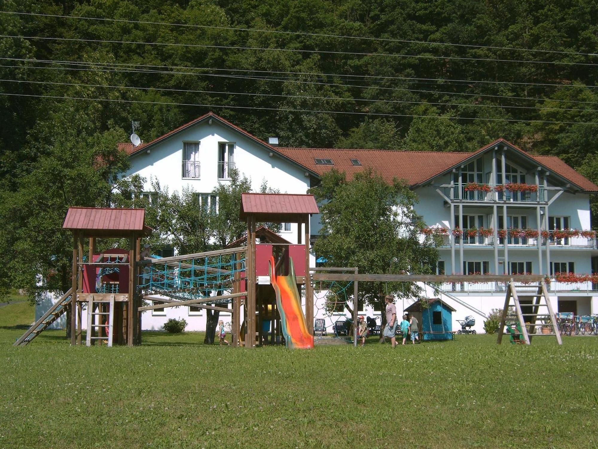 Gasthof-Pension Luger Wesenufer Dış mekan fotoğraf