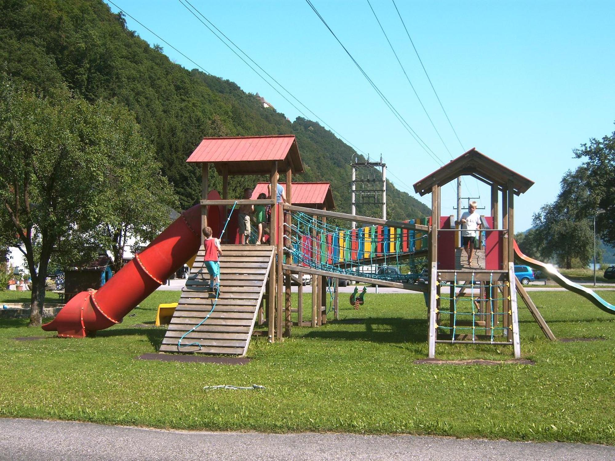Gasthof-Pension Luger Wesenufer Dış mekan fotoğraf